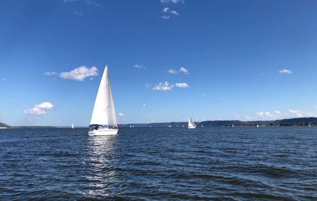 thumbnail_Sailboat